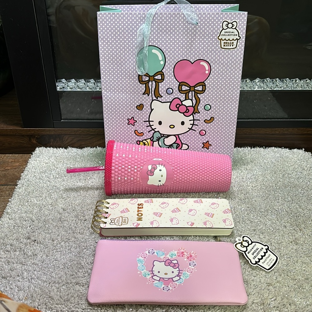 Hello Kitty tumbler, notebook, pencil pouch, and gift bag gift set. - Picture 9 of 9